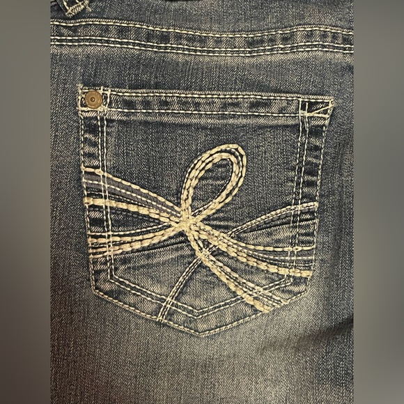 WallFlower Womens Boot Cut Jeans Size 11 (30) Length 34 Faded Light Blue - Picture 6 of 8